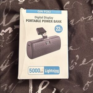 Gin Foxi Portable Power Bank with Digital Display